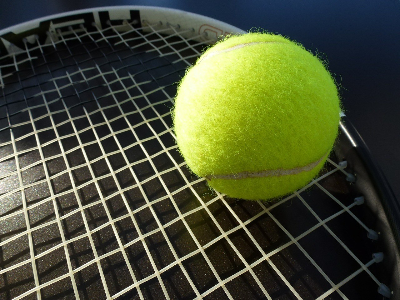 best-tennis-string-1